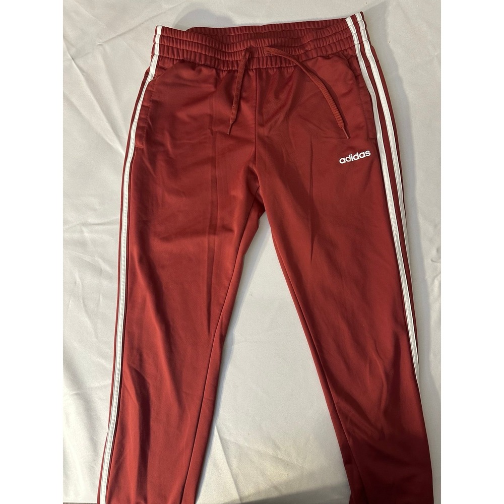 Adidas‎